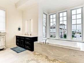 1104 Mosaico Lane, Houston TX 77055