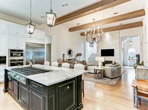 1104 Mosaico Lane, Houston TX 77055