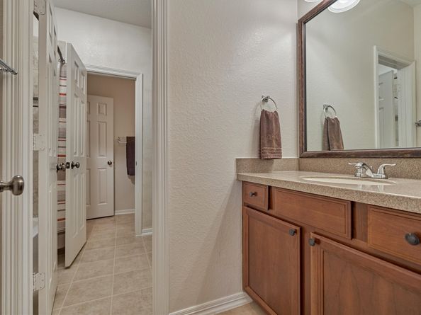 2500 Eagle Post Drive, Conroe TX 77304