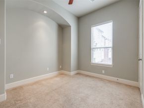 2915 Pease Street, Houston TX 77003