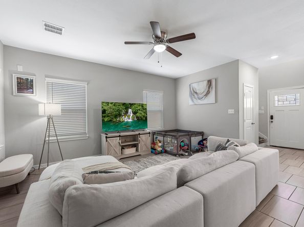 7718 Duncan Street, Houston TX 77093