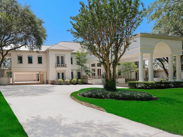 10 W Isle Place, The Woodlands TX 77381