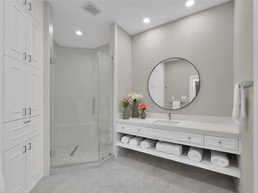 10 W Isle Place, The Woodlands TX 77381
