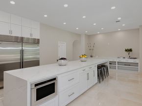 10 W Isle Place, The Woodlands TX 77381