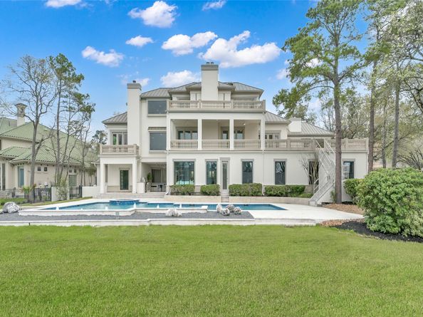 10 W Isle Place, The Woodlands TX 77381