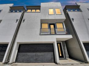 1805 Blodgett Street, Houston TX 77004