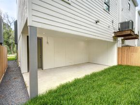 4535 Creekmont Drive, Houston TX 77091