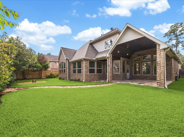 2307 Ellis Park Lane, Conroe TX 77304