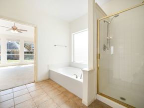 3815 Shadow Knoll Court, Houston TX 77082