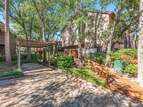 11711 Memorial Drive 570, Houston TX 77024