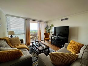 3525 Sage Road 1502, Houston TX 77056