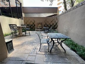 3525 Sage Road 1502, Houston TX 77056