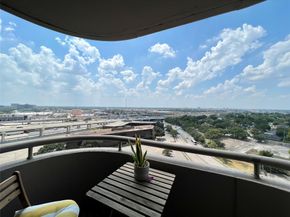 3525 Sage Road 1502, Houston TX 77056