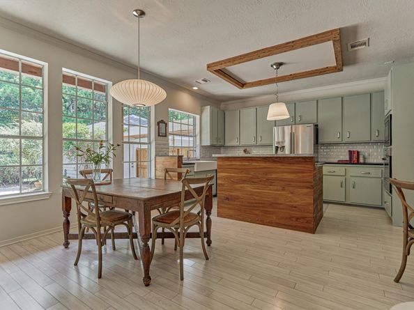 58 E Coldbrook Circle, The Woodlands TX 77381
