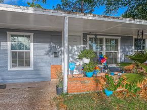 10434 Envoy Street, Houston TX 77016