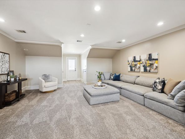 3822 Drummond Street, Houston TX 77025