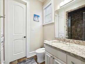 3822 Drummond Street, Houston TX 77025