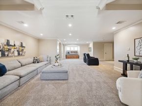 3822 Drummond Street, Houston TX 77025
