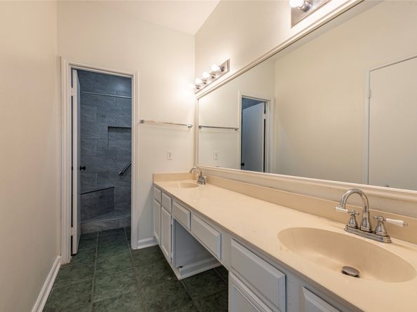 8153 Sands Point Drive 115, Houston TX 77036