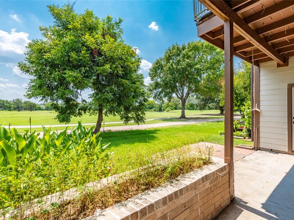 8153 Sands Point Drive 115, Houston TX 77036