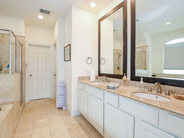 9127 Harbor Hills Drive, Houston TX 77054