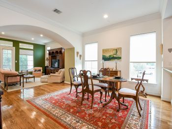 9127 Harbor Hills Drive