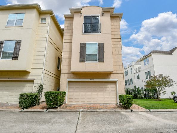 9127 Harbor Hills Drive, Houston TX 77054