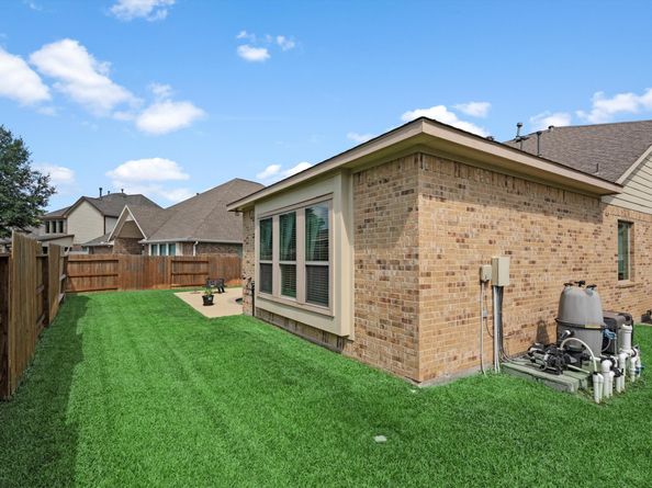 2752 Sterling Heights Lane, Conroe TX 77385