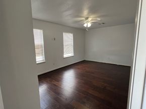 1119 Twin Falls Road, Houston TX 77088