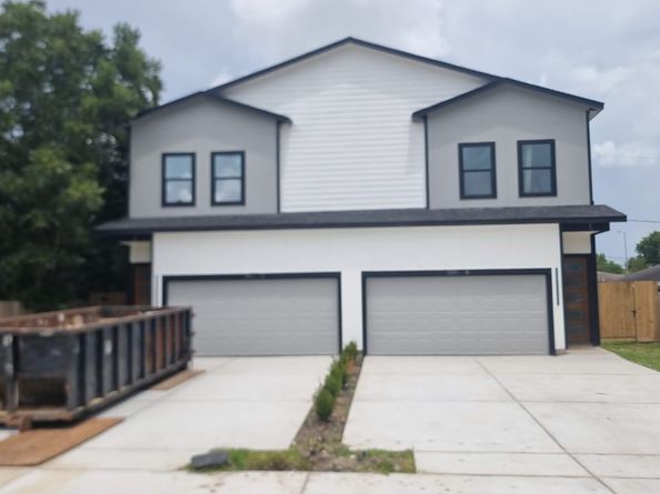 3011 Sparrow Street A/B, Houston TX 77051