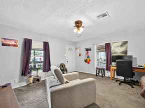 6835 Avenue S, Houston TX 77011
