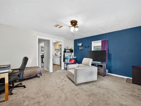 6835 Avenue S, Houston TX 77011