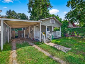 6835 Avenue S, Houston TX 77011