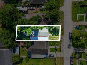 6835 Avenue S, Houston TX 77011