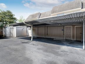2228 S Piney Point Road 107, Houston TX 77063