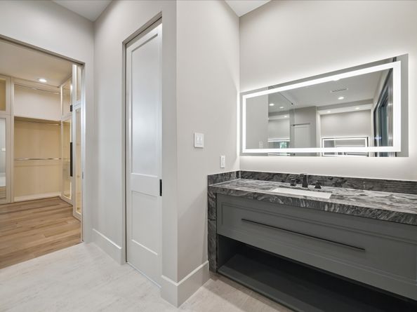 2120 Branard Street, Houston TX 77098