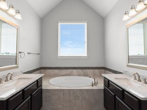 702 N Shepherd Drive, Houston TX 77007