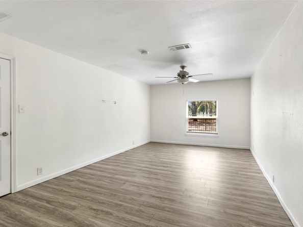 4803 Elser Street, Houston TX 77009