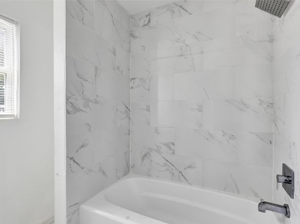 4803 Elser Street, Houston TX 77009