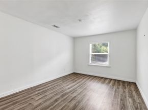 4803 Elser Street, Houston TX 77009