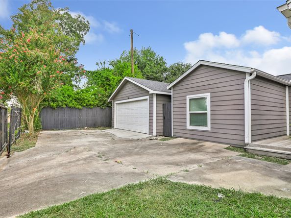 4803 Elser Street, Houston TX 77009