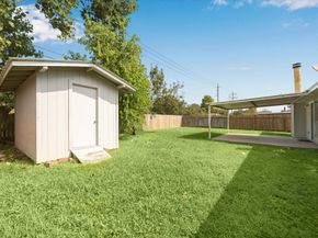 2506 Colonial Ridge Drive, Friendswood TX 77546