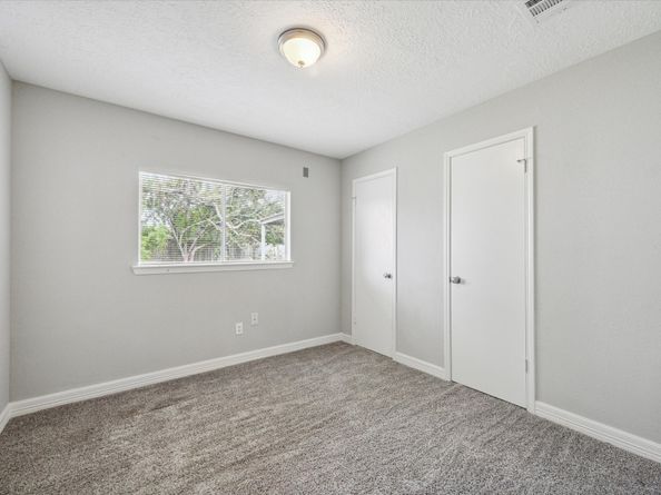 2506 Colonial Ridge Drive, Friendswood TX 77546
