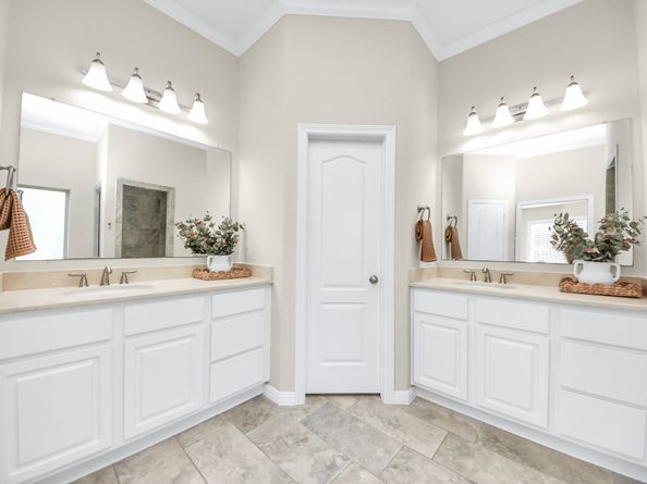 17402 Cathedral Pines Drive, Humble TX 77346