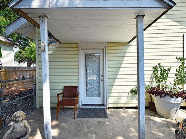 4104 Walker Street, Houston TX 77023