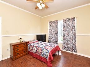 4104 Walker Street, Houston TX 77023