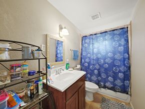 5307 Crane Street, Houston TX 77026