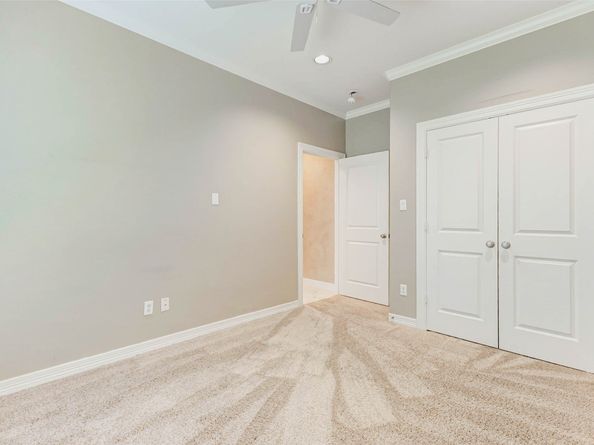 661 Hartman Street, Houston TX 77007
