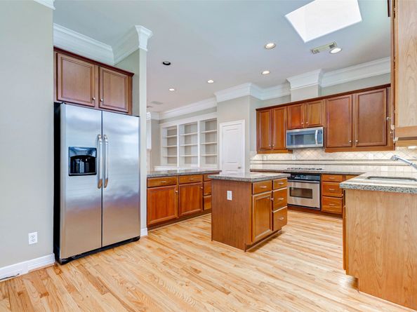 661 Hartman Street, Houston TX 77007