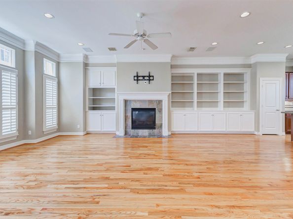 661 Hartman Street, Houston TX 77007